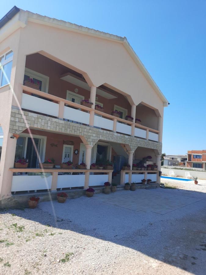 Penzion U Kapitana Apartment Vir Exterior photo